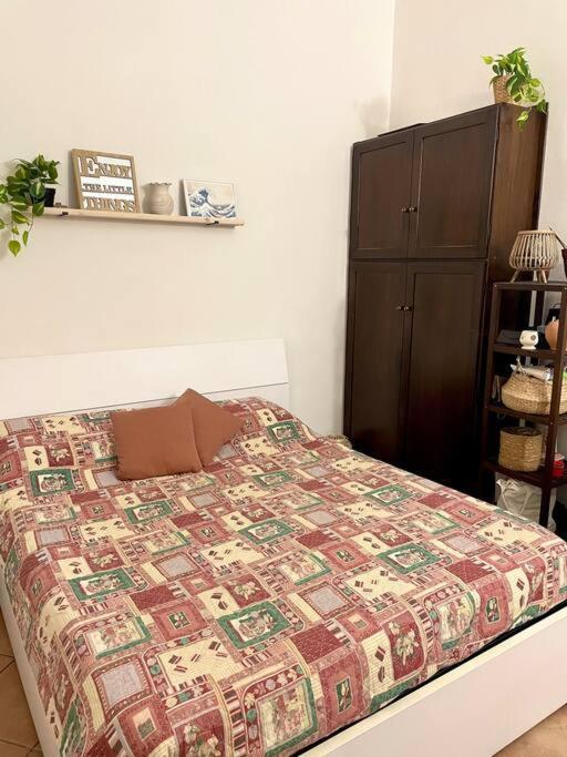 “A Ca Di Amelia” Apartment Savona Bagian luar foto