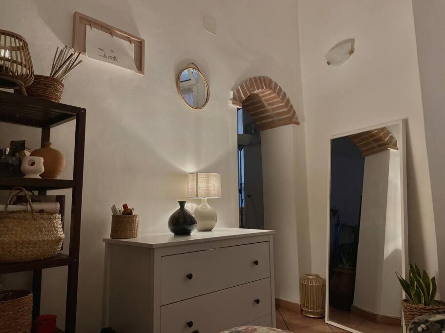 “A Ca Di Amelia” Apartment Savona Bagian luar foto