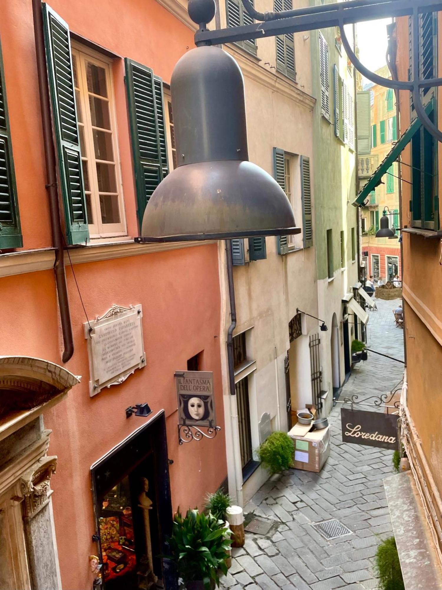 “A Ca Di Amelia” Apartment Savona Bagian luar foto